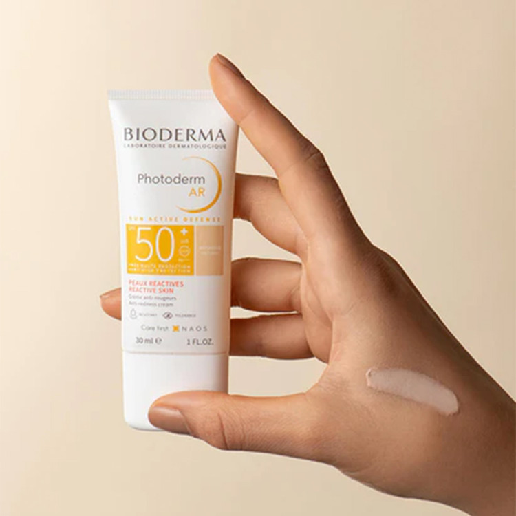 کرم ضد آفتاب بایودرما رنگی مدل فتودرم ای آربا SPF+50 با حجم 30 میل بایودرما Bioderma